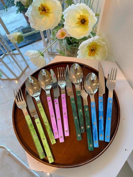 10-Pcs Sleek Modern Flatware Set, Bistrot Stylish Cutlery Silverware