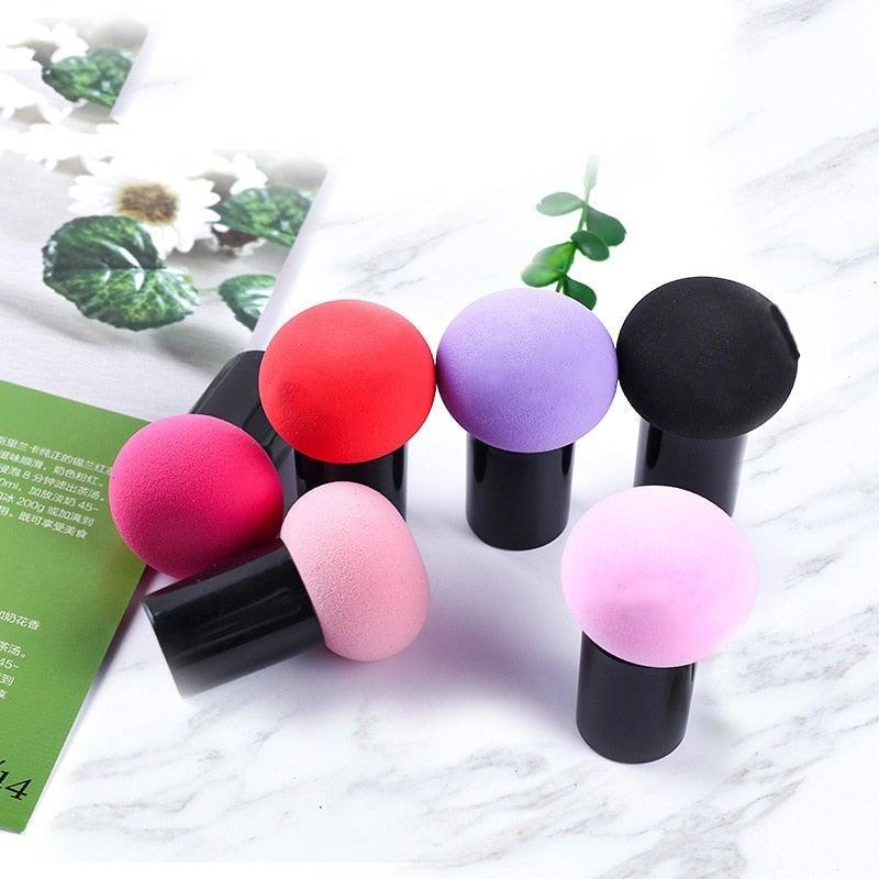 1pcs Makeup Mushroom Head Shape Cosmetic Sponge Face Liquid Cream Make Up Cosmetic Powder Dry And Wet Use for Powder Cream or Liquid