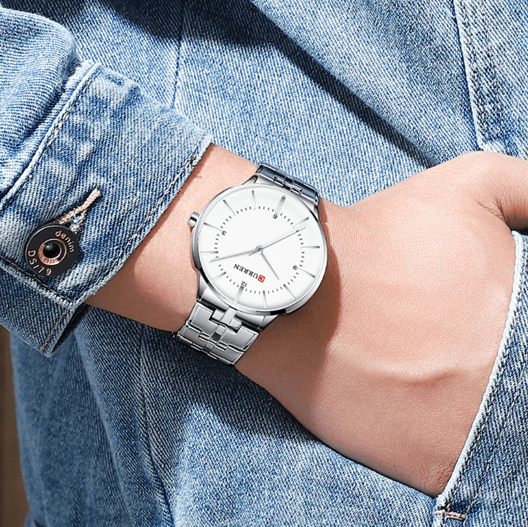 Men's Waterproof Watch With Shining Bracelet In Five Modern Designs Perfect Gift For Your Loved One