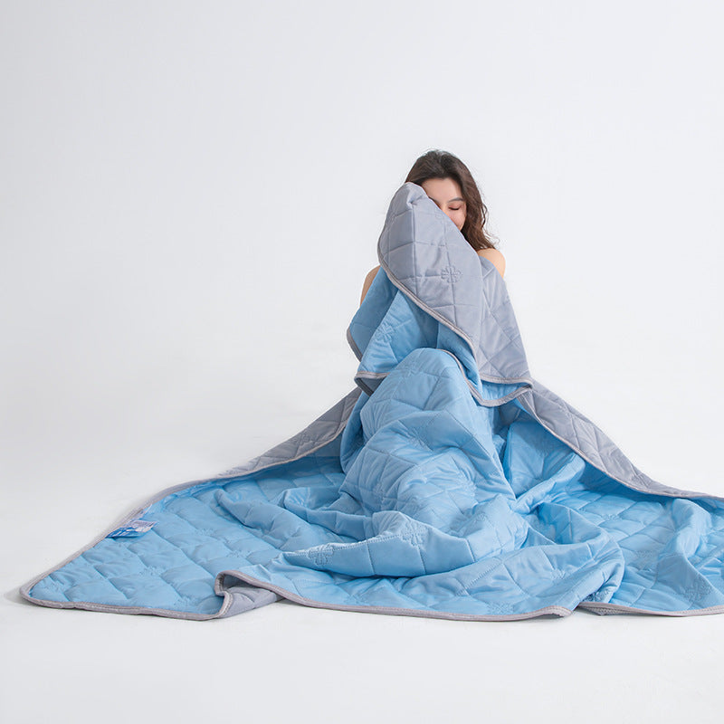 Grade A Cooling Blanket: Soft, breathable, king/queen size, summer lightweight cool comforter.
