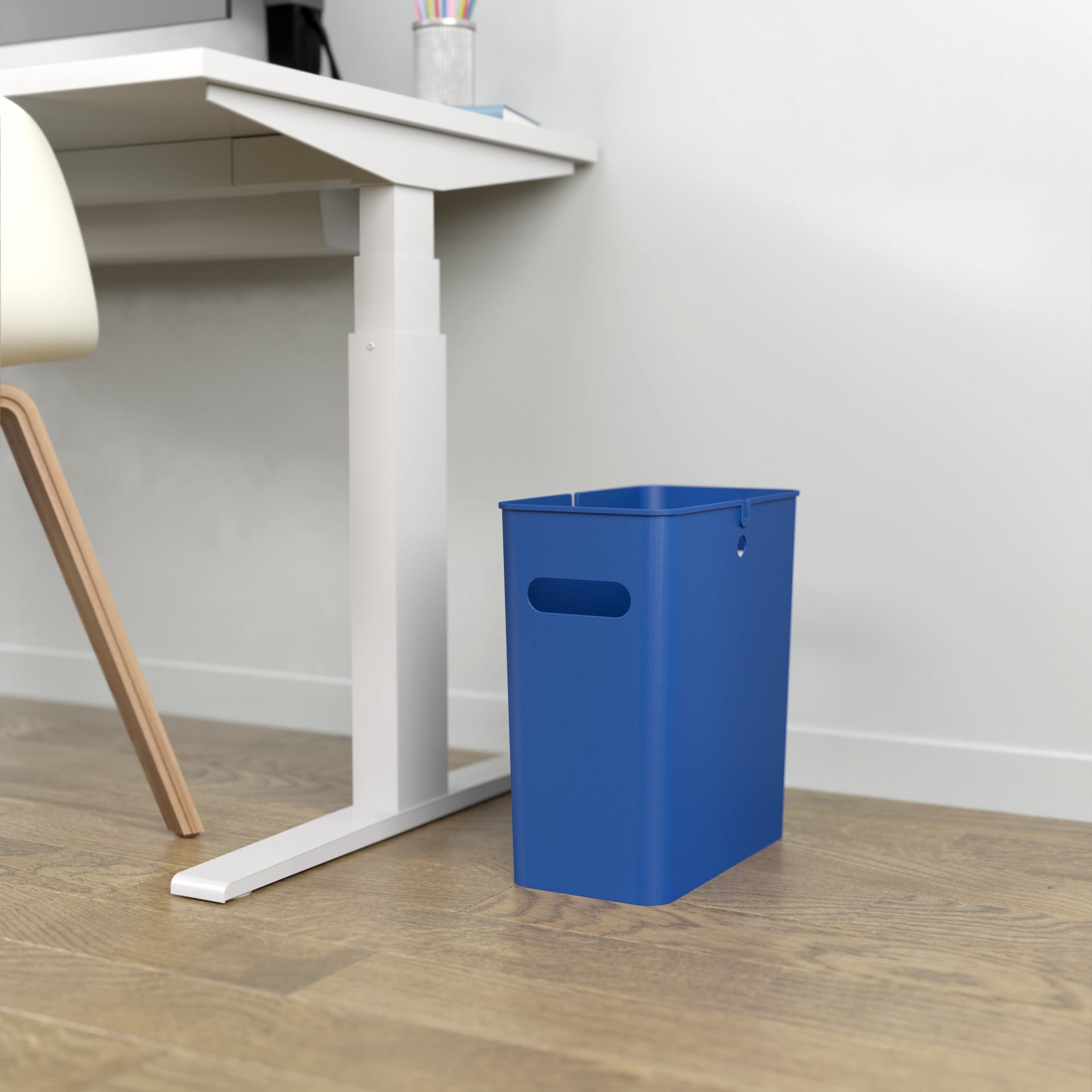 4.2 Gallon / 16 Liter SlimGiant Blue Wastebasket (6-Pack)