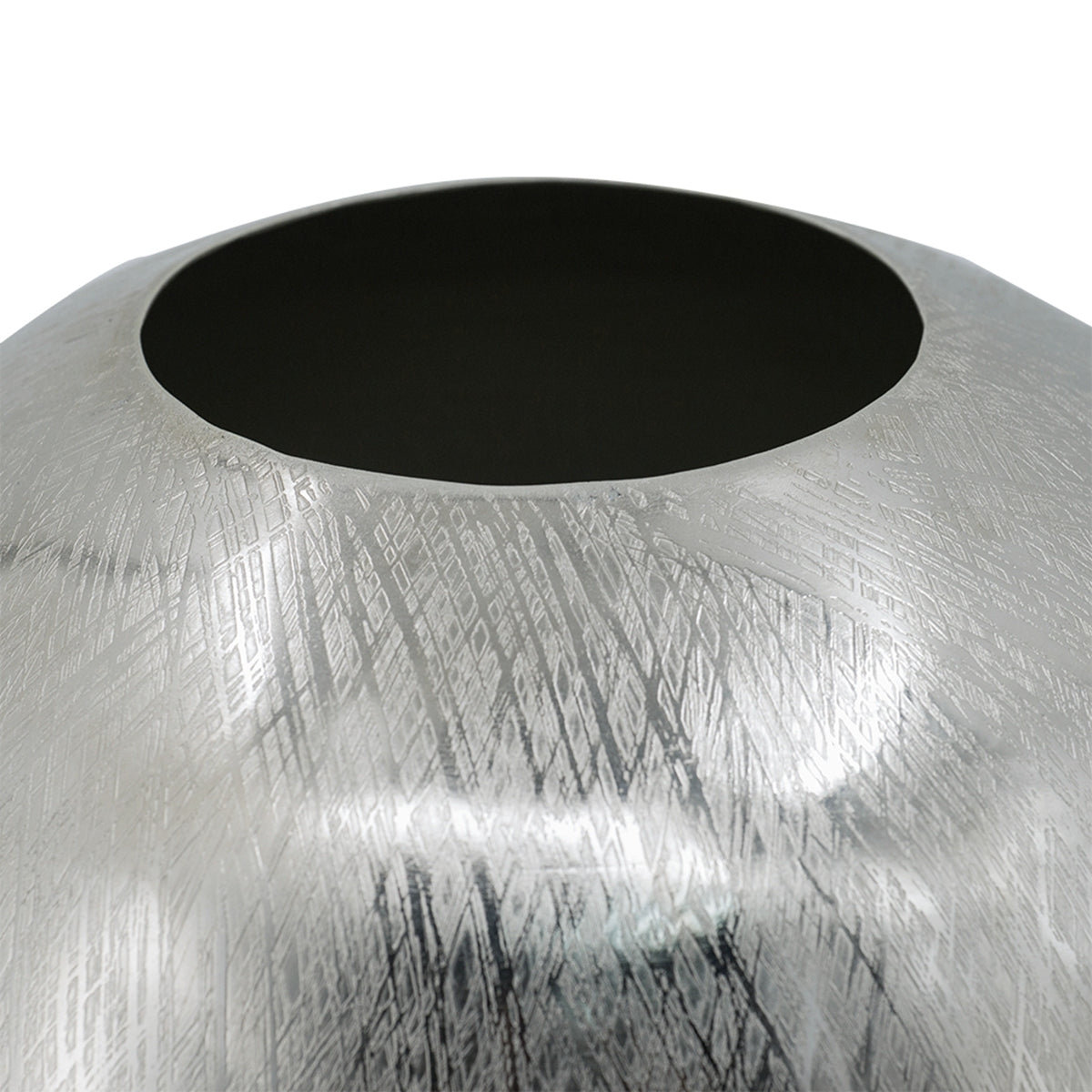 12.5x12.5x15' Aluminum Vase, Silver Streaks