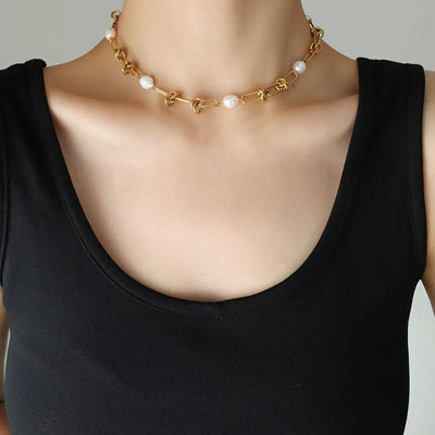 Pearl Gold Knots Chain Necklace