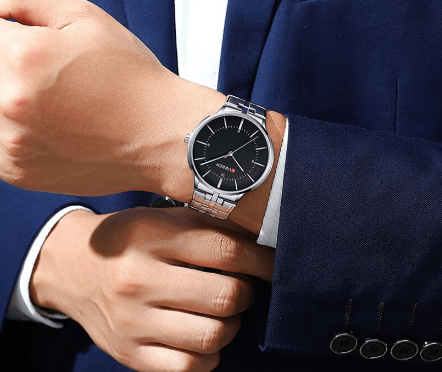 Men's Waterproof Watch With Shining Bracelet In Five Modern Designs Perfect Gift For Your Loved One