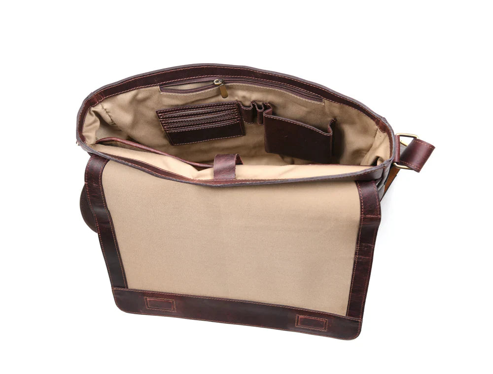 Leather Messenger Bag Stressed Light - Brown