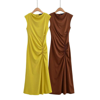 Fashionable and Sexy Style Women's Two-color Knitted Pleated Long Dress
