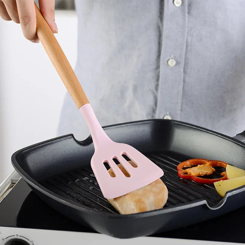 1Pc Psilicone Kitchen Utensils Set Non-Stick Cookware for Kitchen Wooden Handle Spatula Egg Beaters Kitchenware Accessories