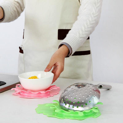 Splashing tomato sauce soup spoon holder dining table coaster coffee coaster soup spoon and spatula storage rack