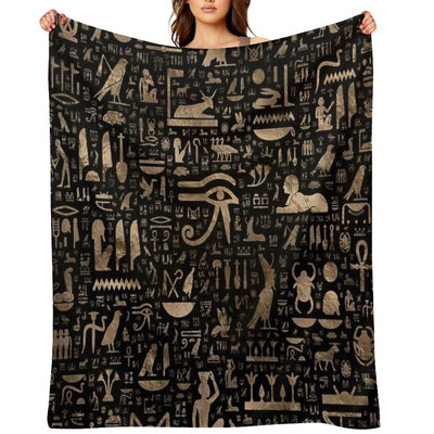 Ancient Egyptian Hieroglyphs - Black And Gold Quick-dry Throw Blanket