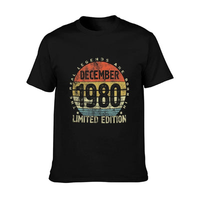 40th Birthday Womens Gift, December 1980 Quarantine Edition Versatile T-Shirt