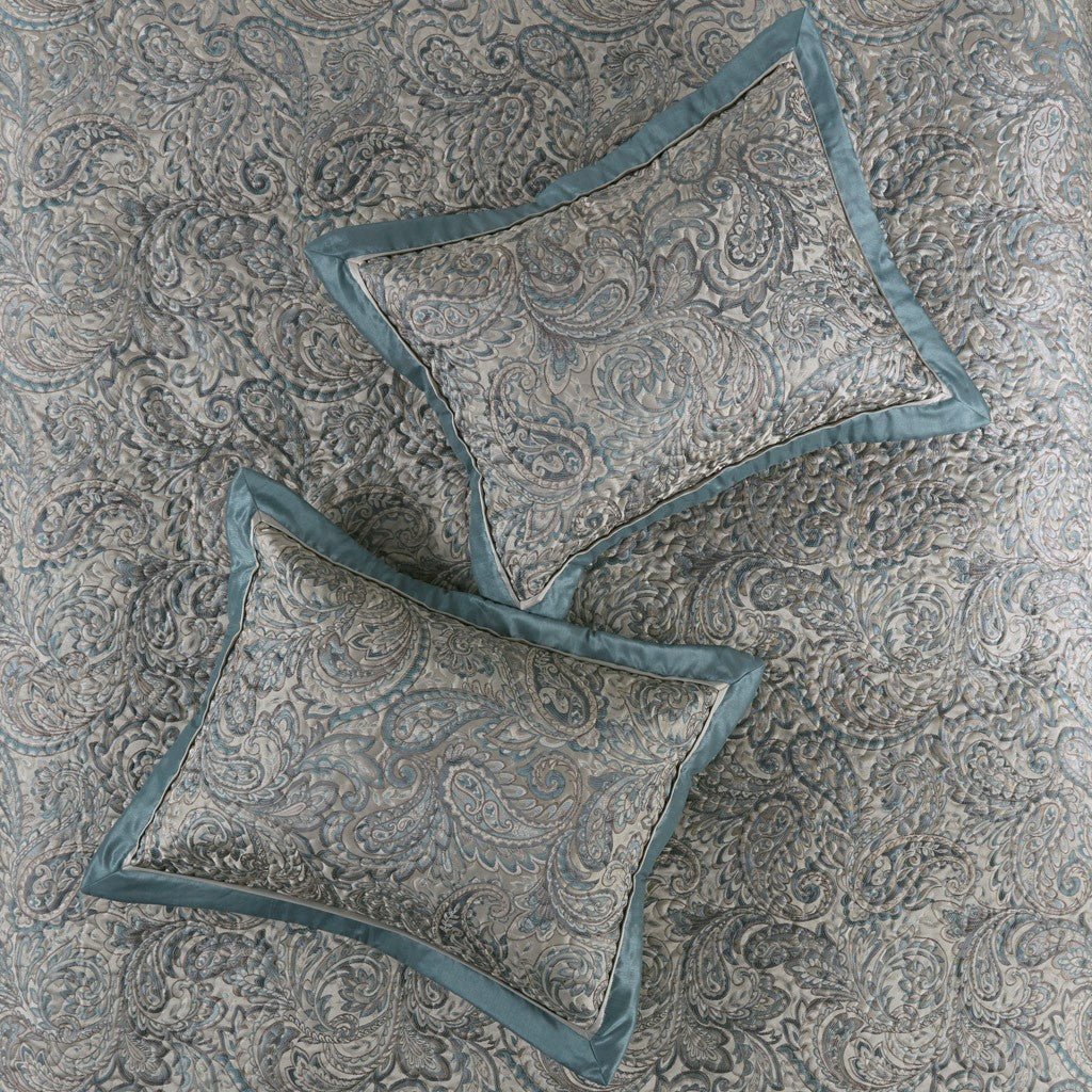 Aubrey 5 Piece Reversible Jacquard Bedspread Set in Teal