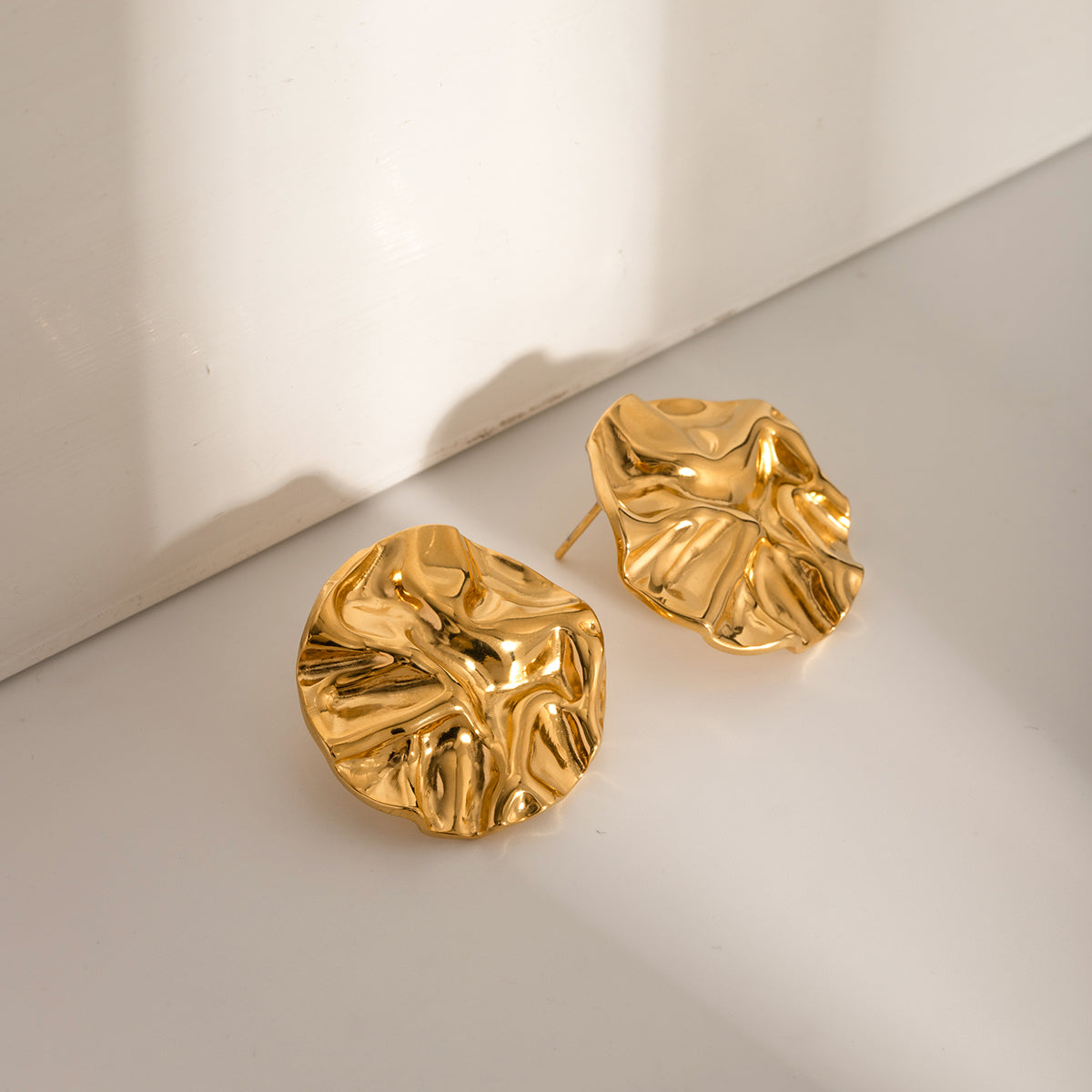 Elegant Gold Textured Stud Earrings