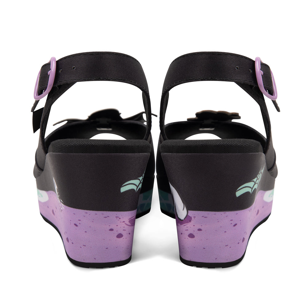 Chocolaticas® BEACH GHOULS Women's Wedge Sandal