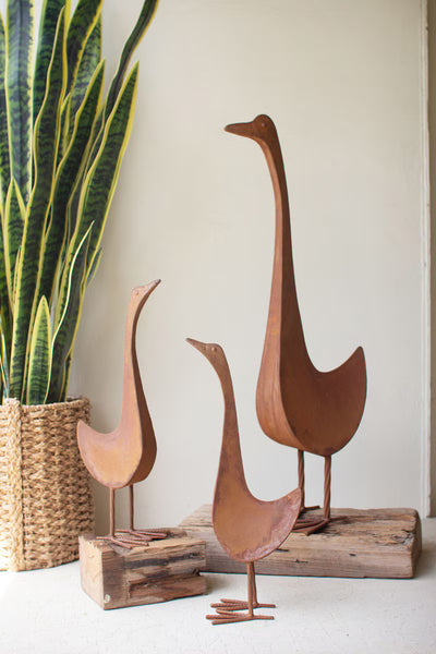 SET OF THREE RUSTIC METAL GEESE