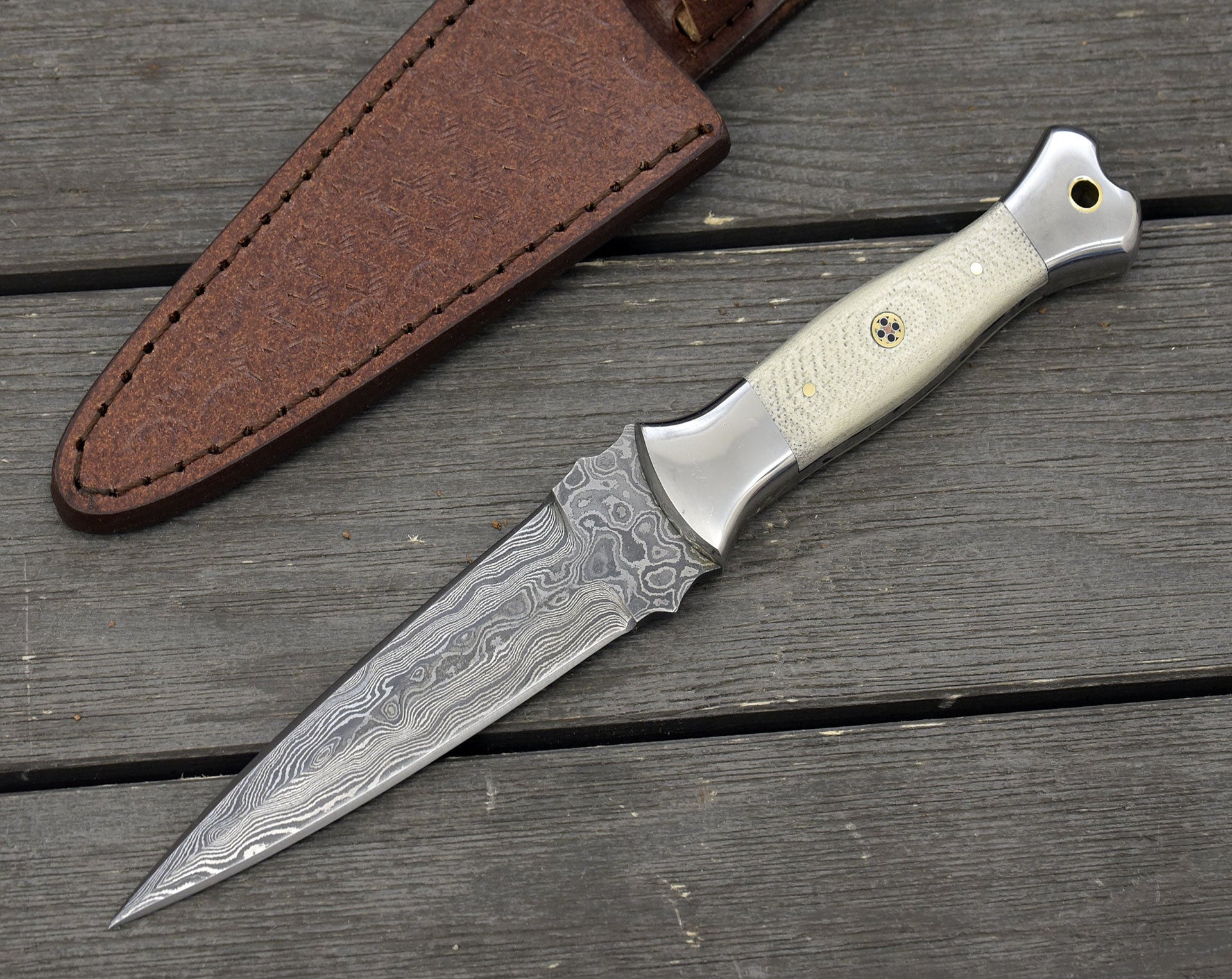 Prowler Damascus Hunting Fixed Blade Knife with G10 Handle & Leather Sheath