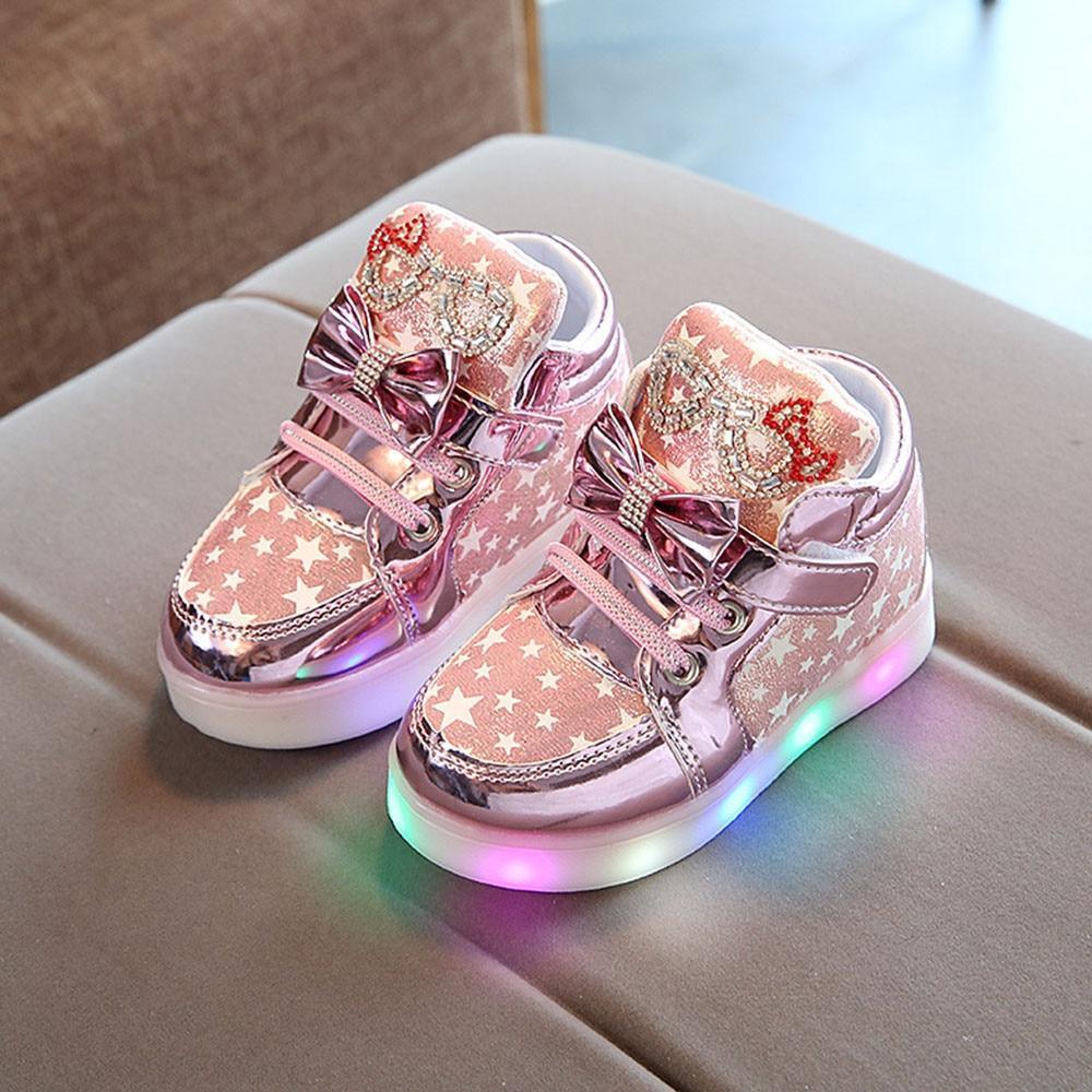 Modern Trend NEW Fashion Style Baby Fashion Sneakers For Children Girls Star Luminous Child Casual Colorful Light LED Shoes Sneakers