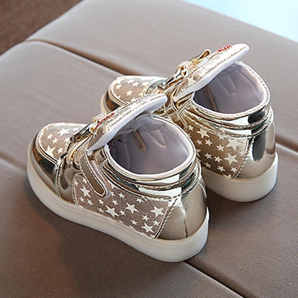 Modern Trend NEW Fashion Style Baby Fashion Sneakers For Children Girls Star Luminous Child Casual Colorful Light LED Shoes Sneakers