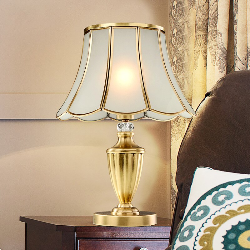 European Floor Lamp Living Room Sofa Bedroom Study Bedside Fixtures American Vertical Glass Table Lamp Full Copper Desk Light