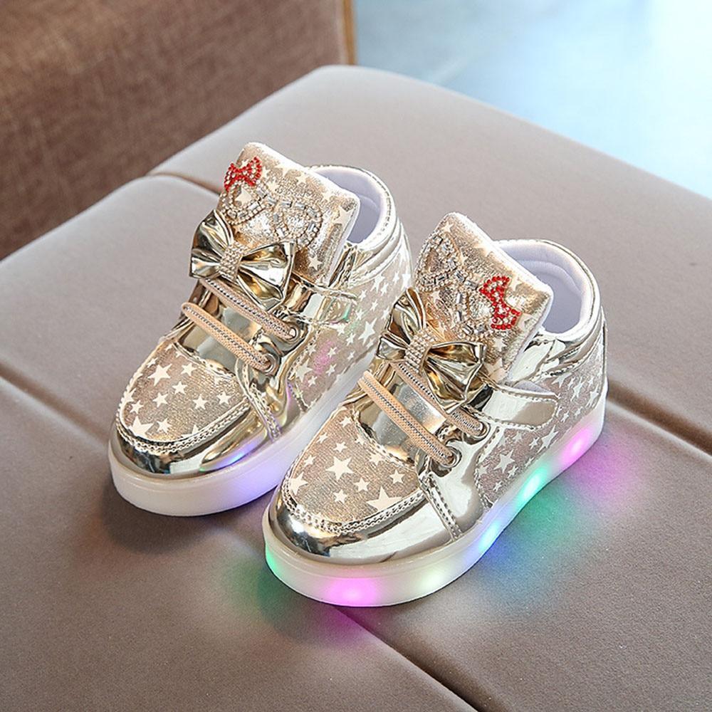 Modern Trend NEW Fashion Style Baby Fashion Sneakers For Children Girls Star Luminous Child Casual Colorful Light LED Shoes Sneakers