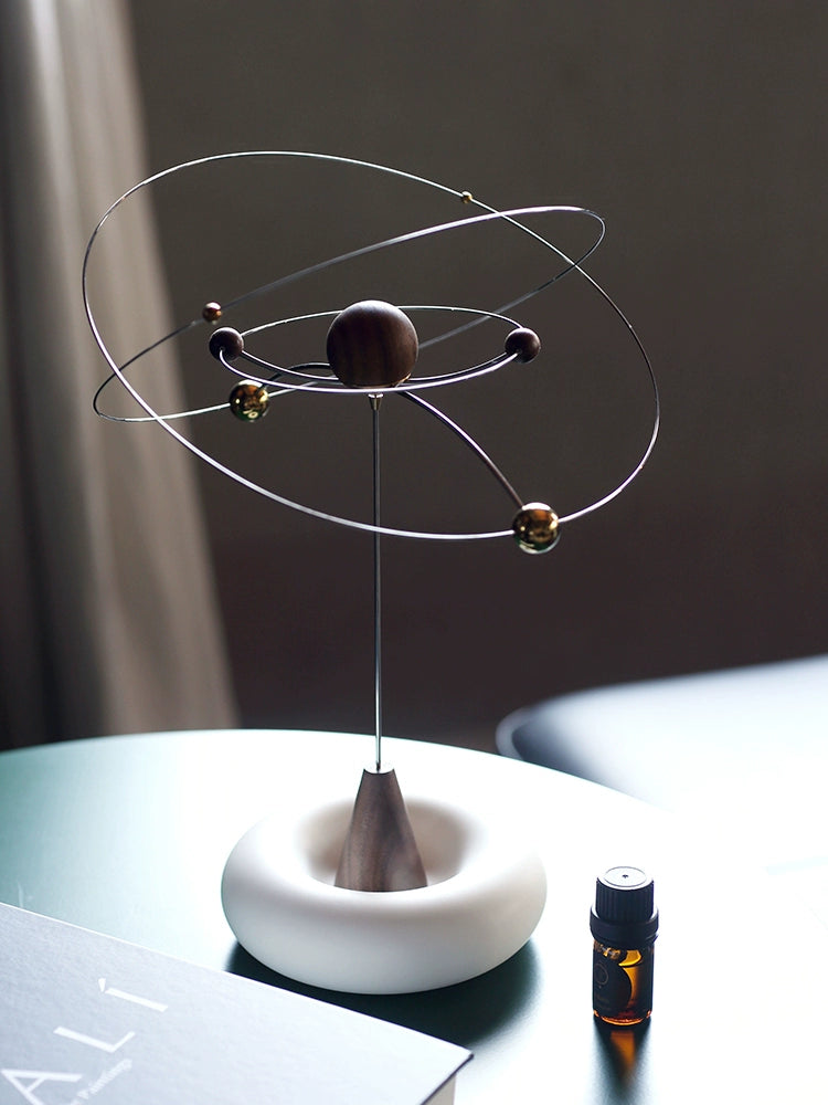 String Life Utensils Planet Aromatherapy Wood Suspension Planet Designer Decoration Galaxy Balance Aroma Diffuser Wedding Gift