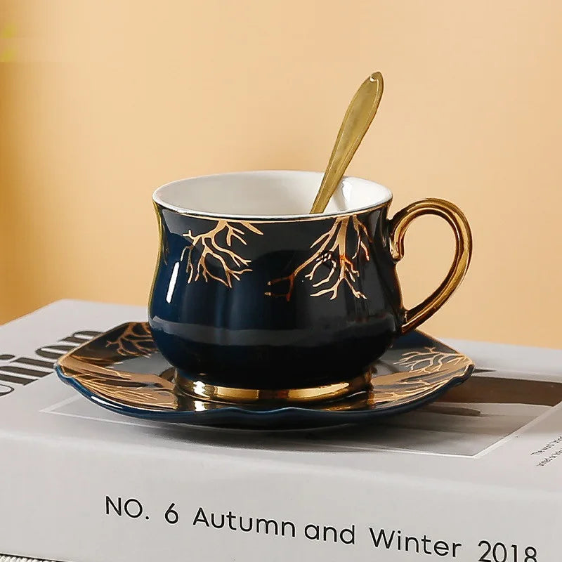 180ml European Espresso Cup Plate Set Light Luxury Gold Handle Ceramic Cup Coffee Cup And Dish Set Afternoon Camellia Tea Cup