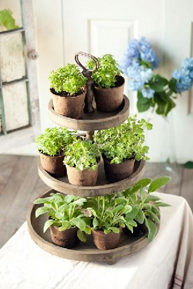 Rustic Recycled Pine 3-Tier Round Display