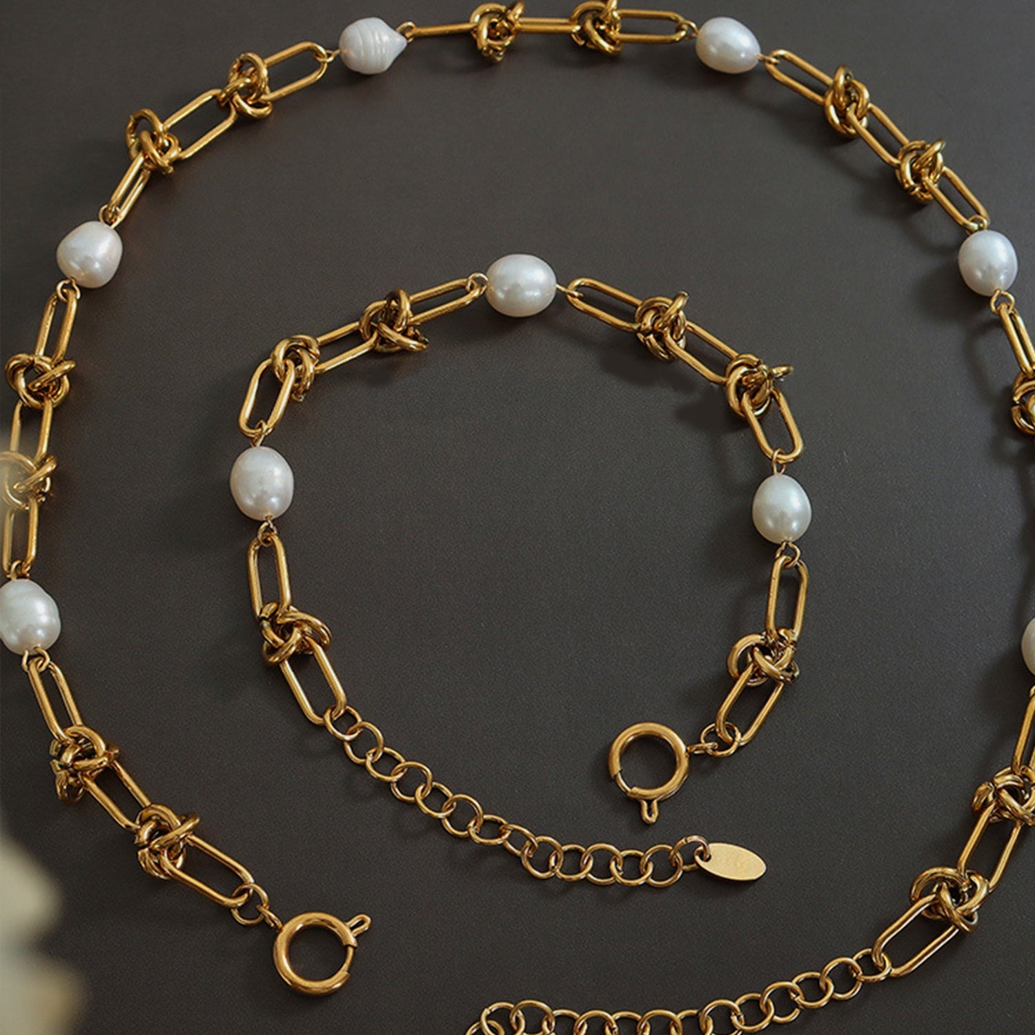 Pearl Gold Knots Chain Necklace