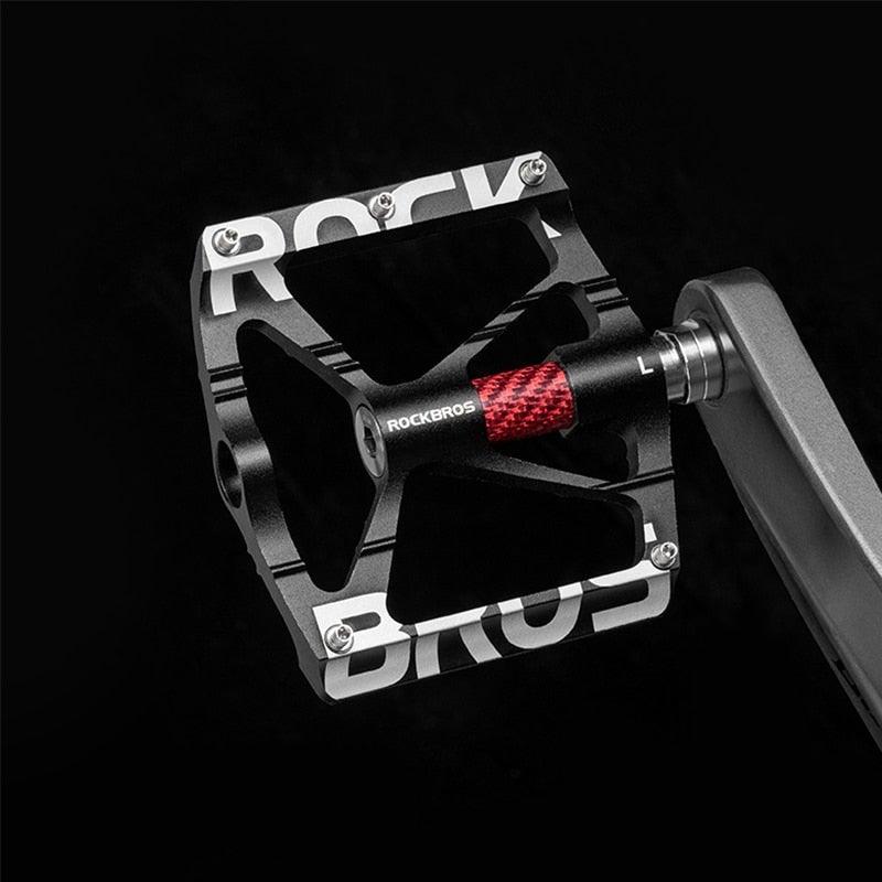 Bicycle Pedals Aluminum Alloy Ultralight Non-Slip Rainproof Reflective Bearing Road Bike Pedal Cycling Accessories Mountain Bike Pedals Ultra Strong Aluminum Alloy Flat Pedals Cycling Sealed Bearings Light Weight And Large Platform