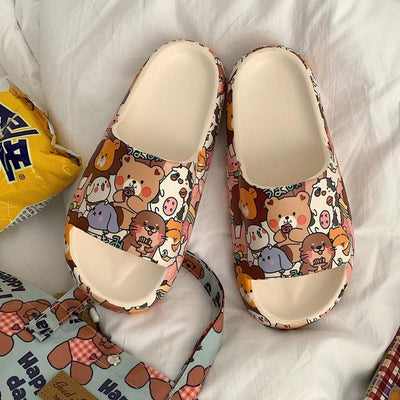 Cartoon Couple Fashion Bear Sandals Non-Slip Thick-Soled Indoor And Outdoor Slippers Men's Flip Flops Athletic Slide Sandals Flat Slip On Sandals For Women Summer Slippers