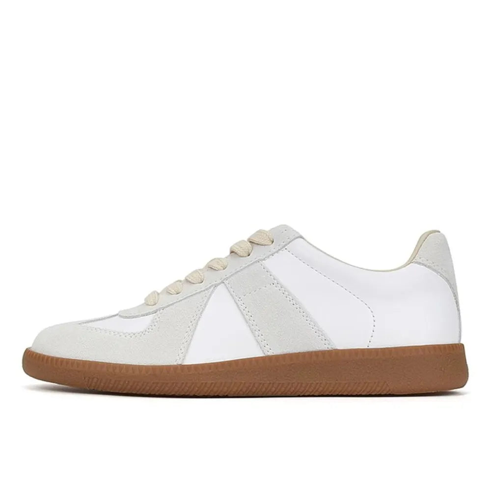 Contrast Round Toe Sneakers