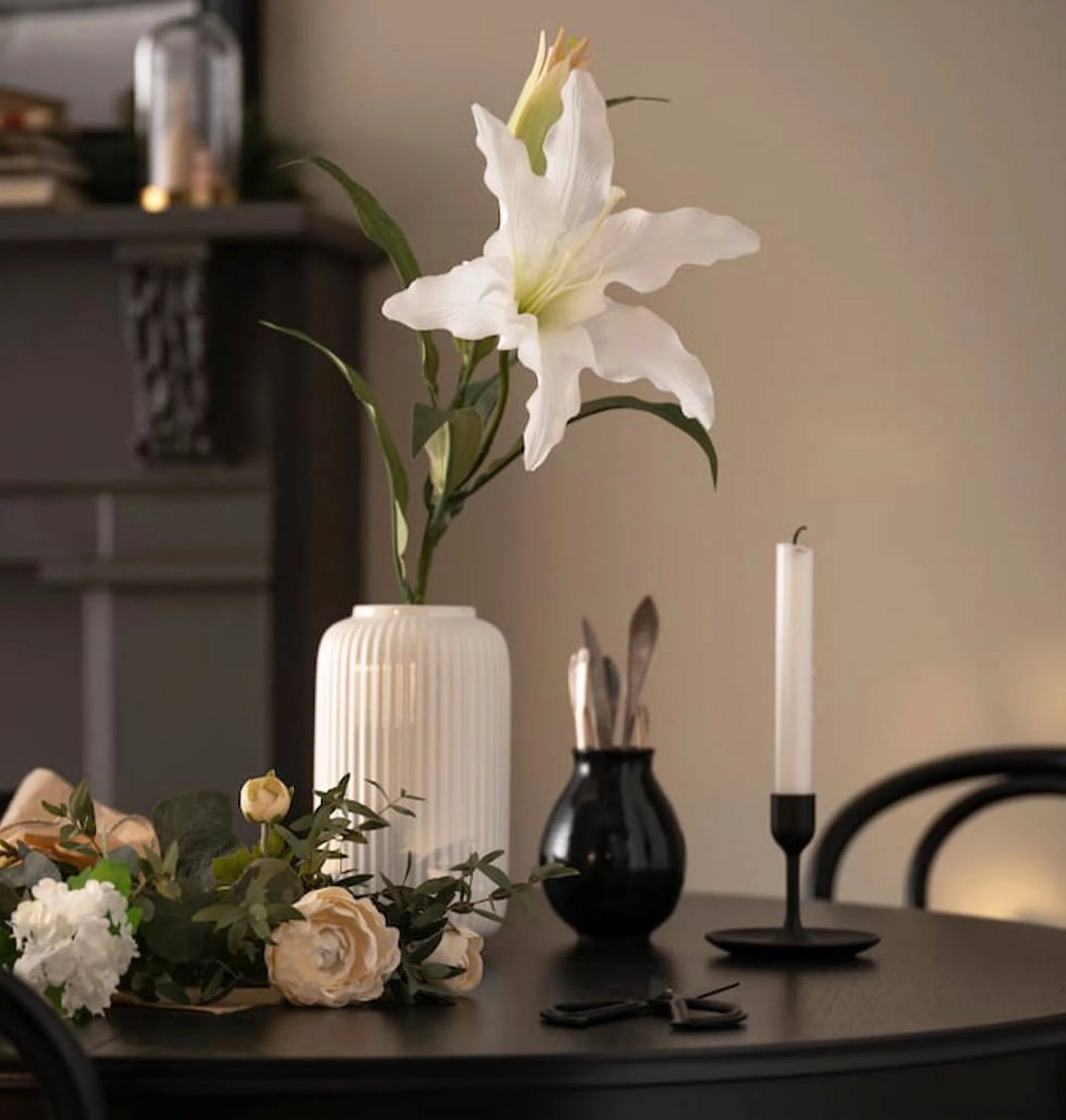 8 Inch White Ceramic Vase for Flowers & Pampas Grass, Simple Modern Decorative Vases for Home Decor Table Centerpieces
