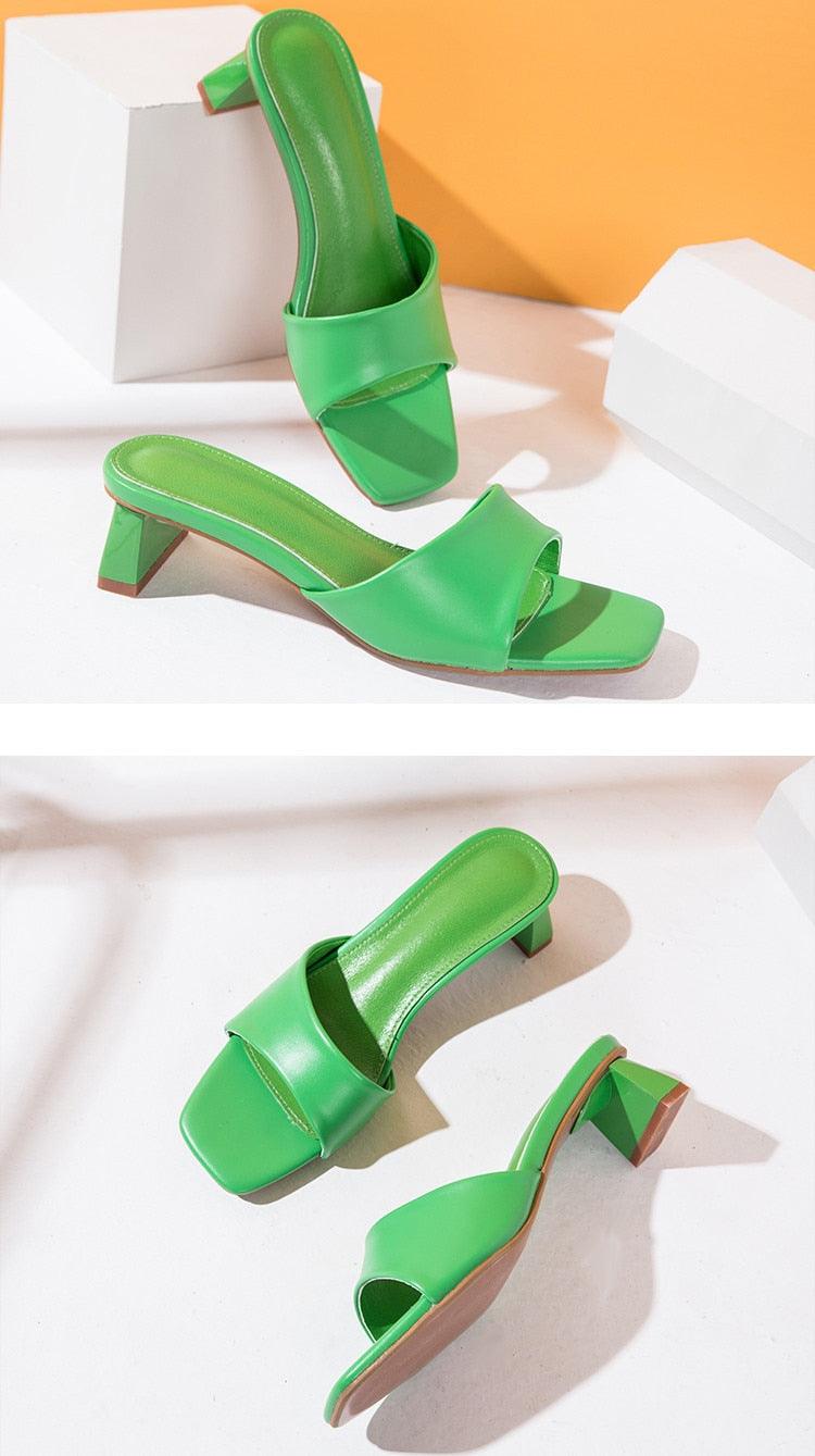 Elegant Women Slippers Summer Outdoor Beach Flip Flop Open Toe Flat Casual Low Heel Sandal Square Open Toe Heeled Sandals Beach Charming Sandals