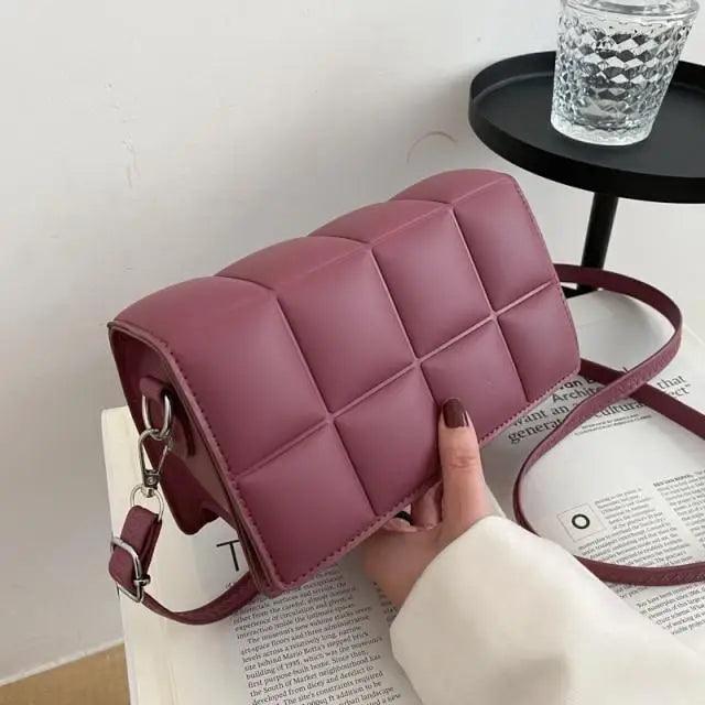 Fashionable Women's Bag Autumn Winter Female Literary Single-Shoulder Bag Chain Design Cross-Body Bag Trendy Women's Bag