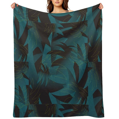 Tropical Pattern Comfort Throw Blanket