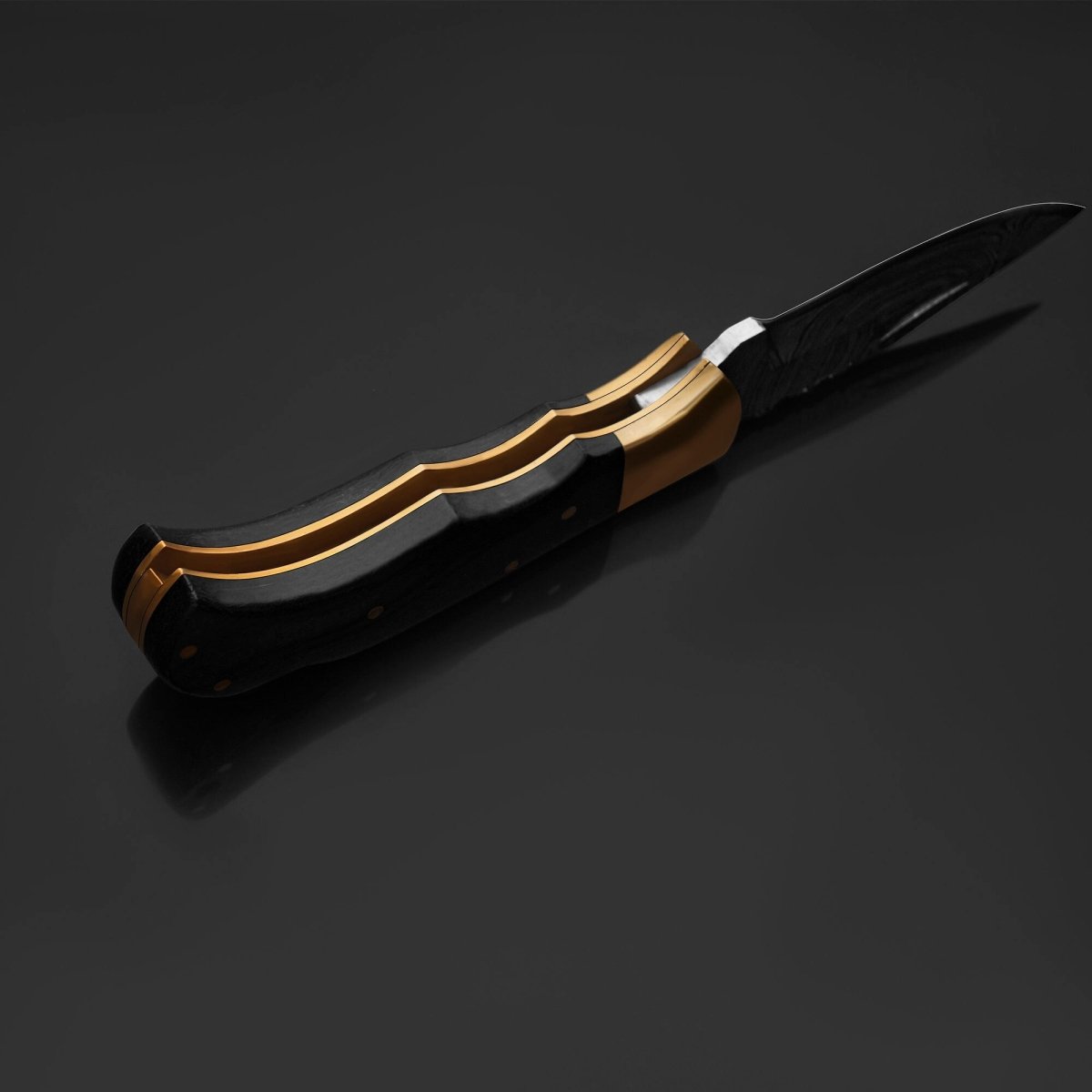 Knight Handheld Pocket Knife with Micarta Handle
