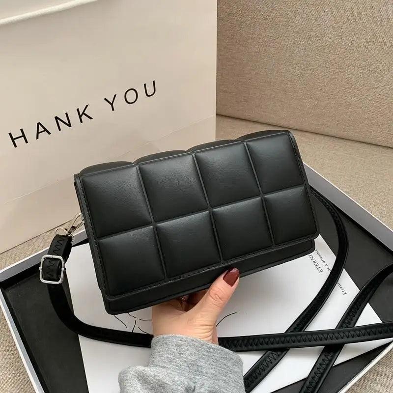 New Female Literary Single-Shoulder Bag Minority Design Cross-Body Bag - Trendy Female Cross Body Bags