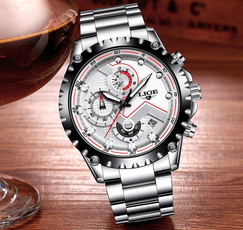 Men's Watch With Chronometers Day Display And Fluorescent Hands Unique Design Excellent Gift