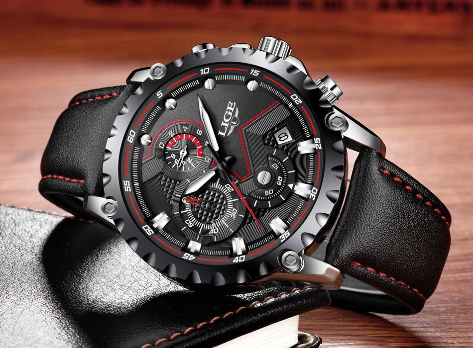 Men's Watch With Chronometers Day Display And Fluorescent Hands Unique Design Excellent Gift