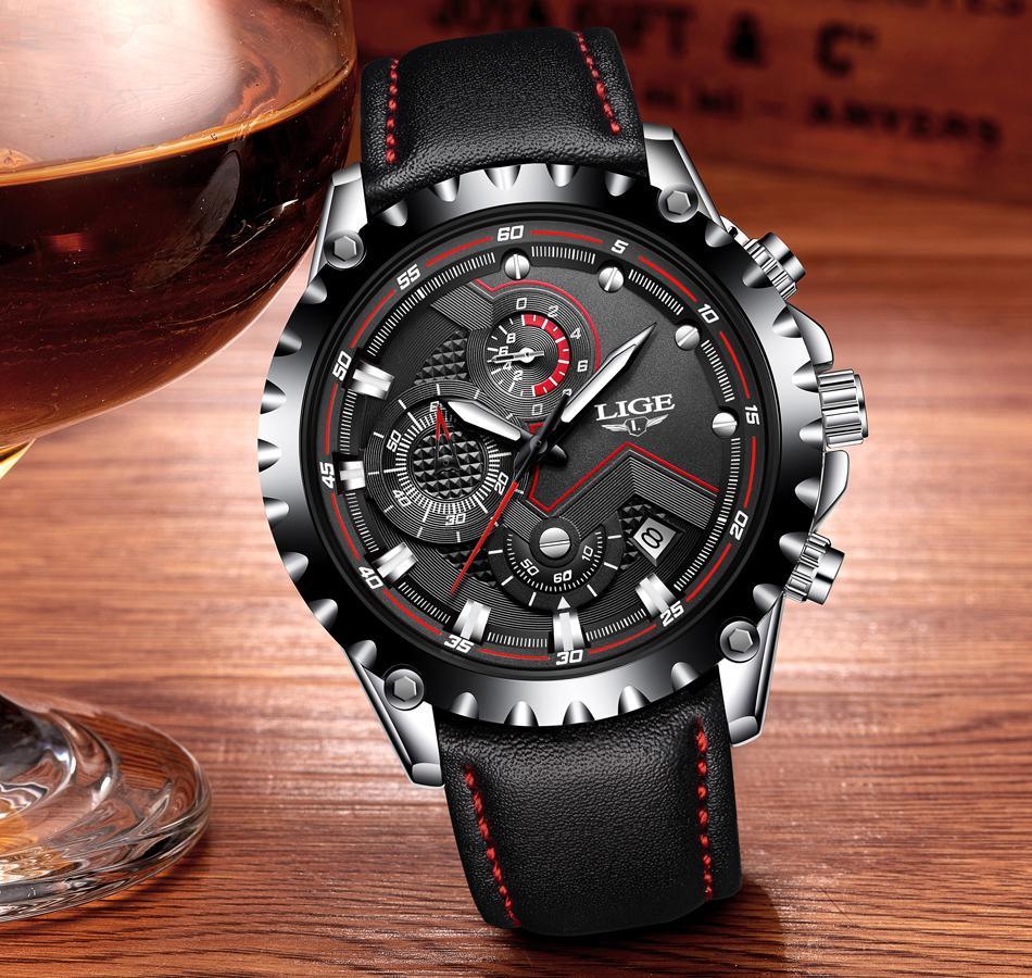 Men's Watch With Chronometers Day Display And Fluorescent Hands Unique Design Excellent Gift