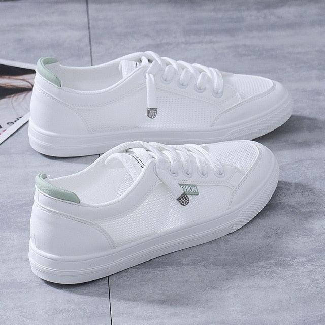 Women's White Casual Sneakers Spring Summer Breathable Flats Solid Color Mesh Shoes Fashion White Flat Sneakers Women Workout Tennis Walking Gym Fashion Sneakers