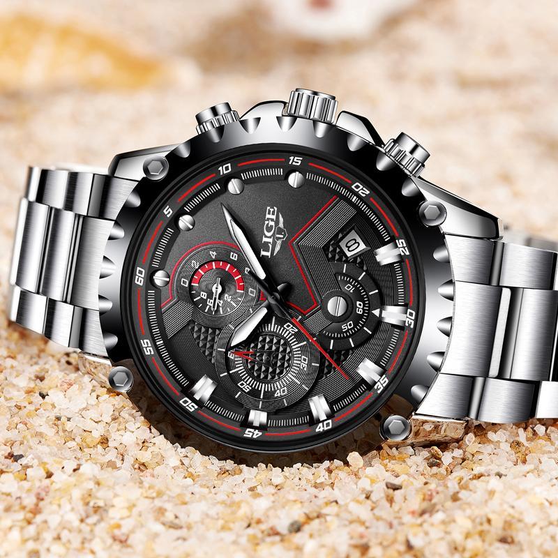 Men's Watch With Chronometers Day Display And Fluorescent Hands Unique Design Excellent Gift