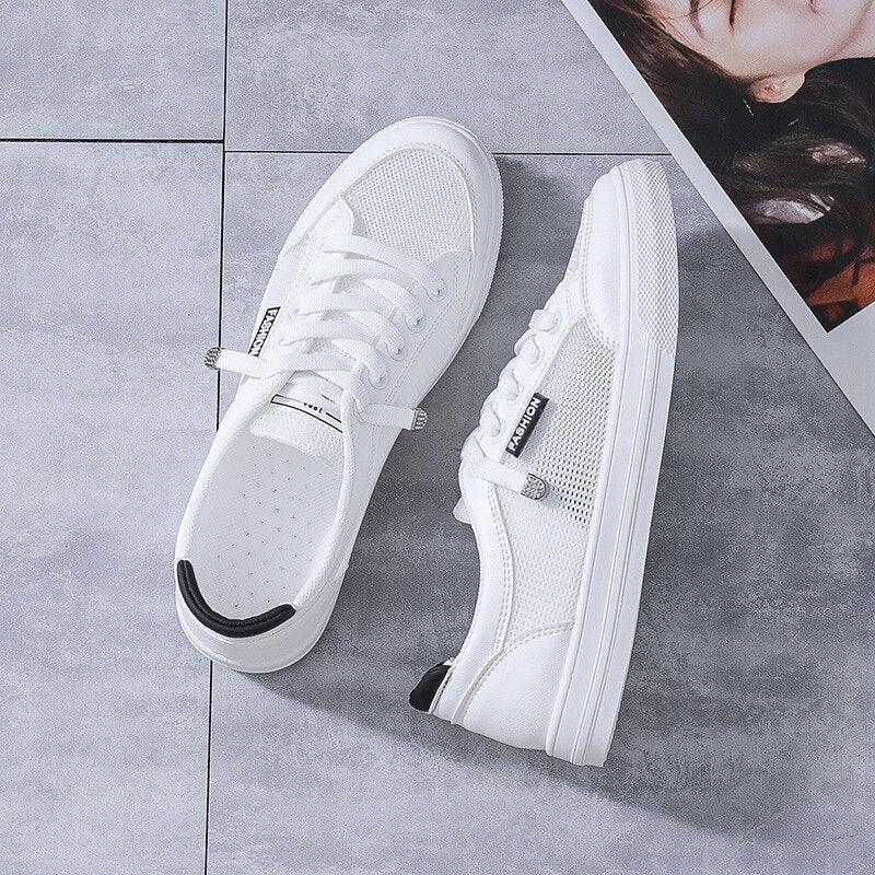 Women's White Casual Sneakers Spring Summer Breathable Flats Solid Color Mesh Shoes Fashion White Flat Sneakers Women Workout Tennis Walking Gym Fashion Sneakers