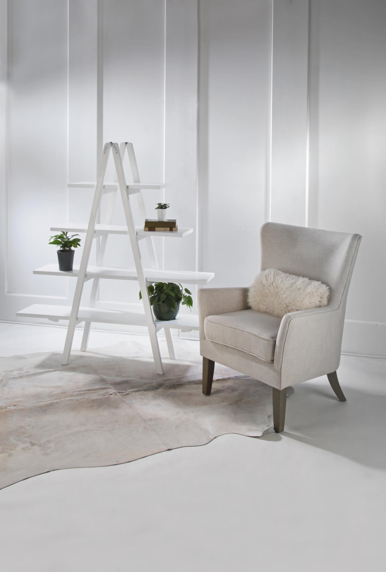 4 Tier A-Frame Display Shelf - White