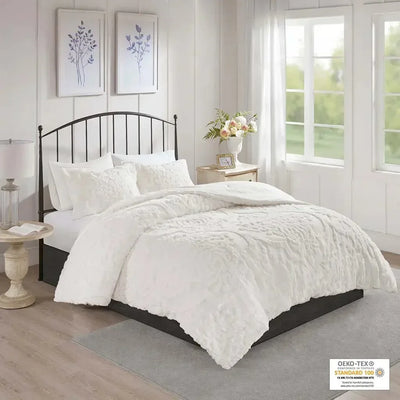 Viola 3 Piece Tufted Cotton Chenille Damask Comforter Set by Madison Park