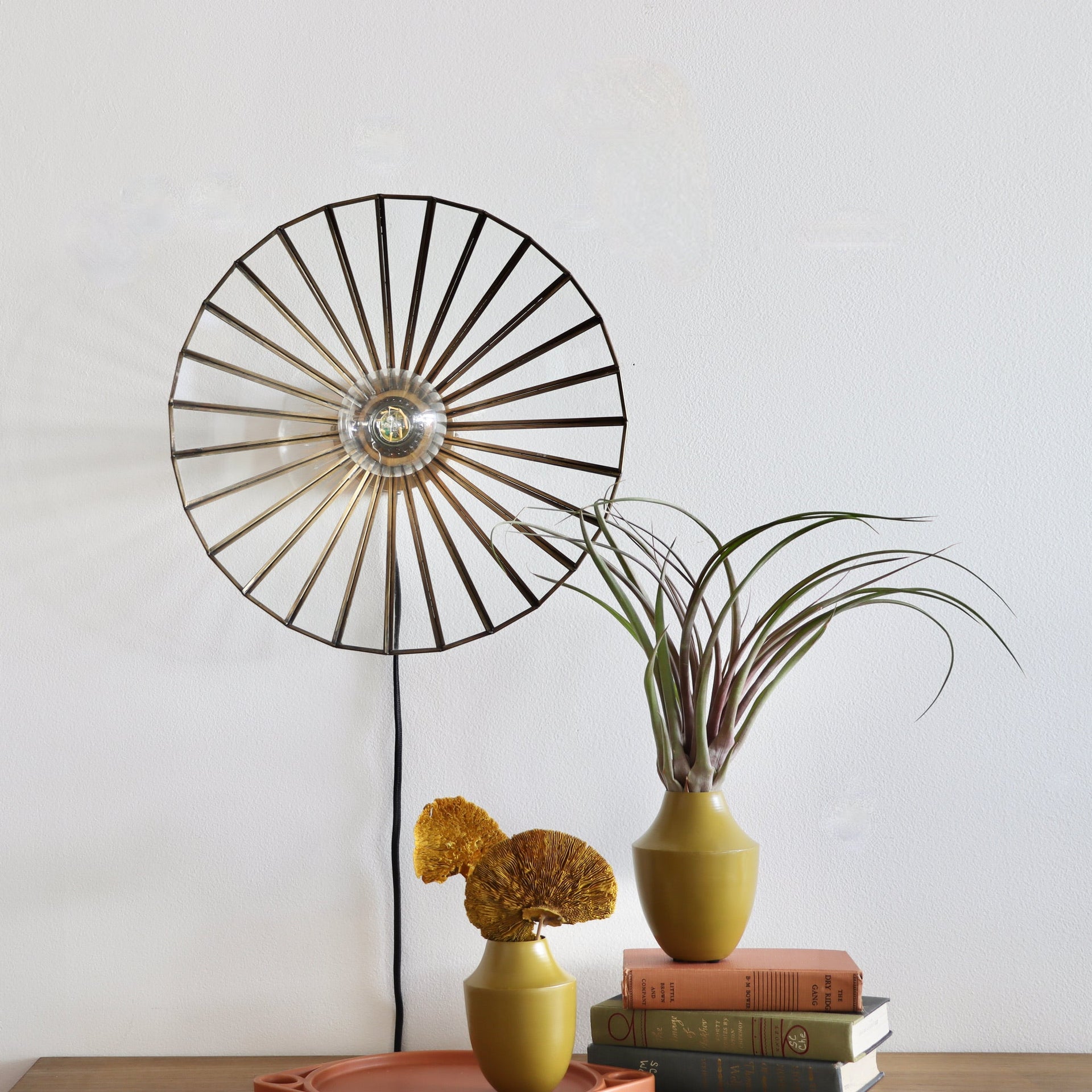 Strobe Glass and Iron Wall Sconce Lamp