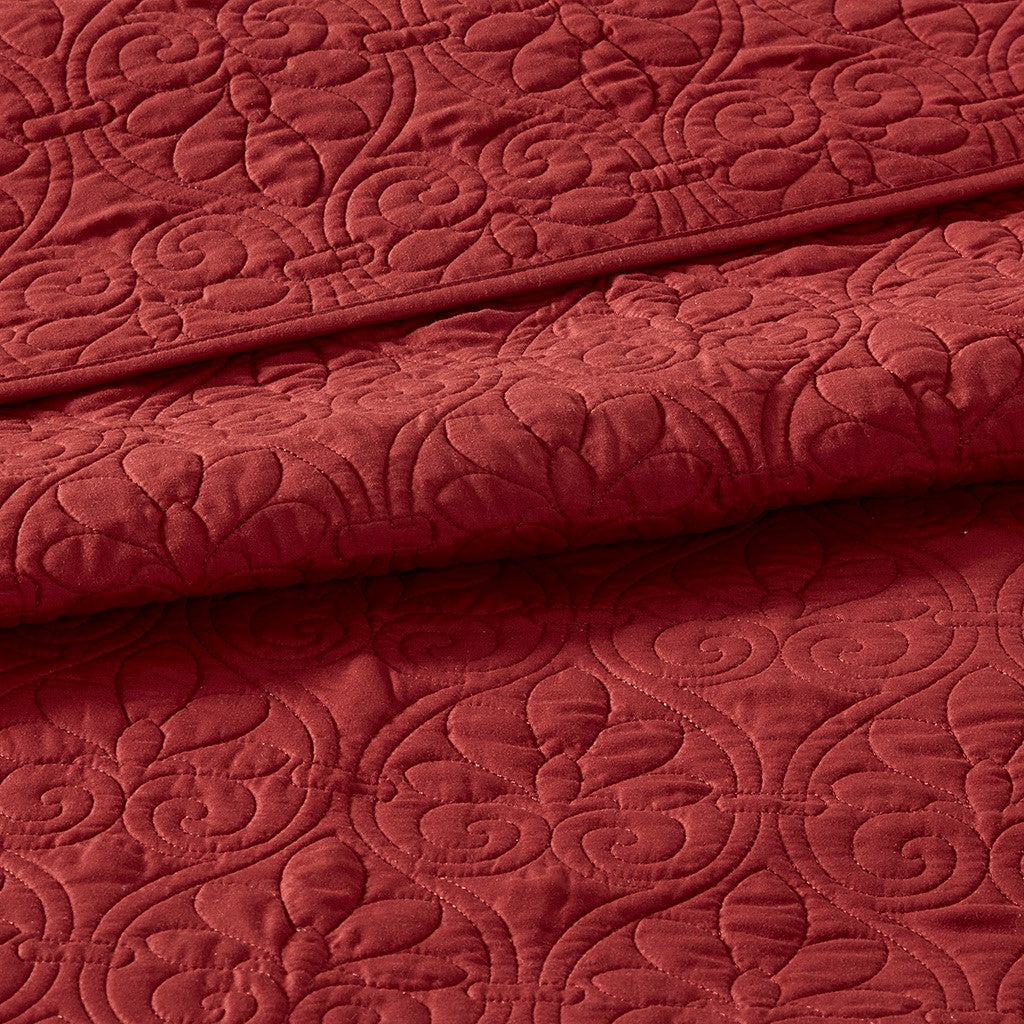 Quebec Reversible Bedspread Set by Madison park