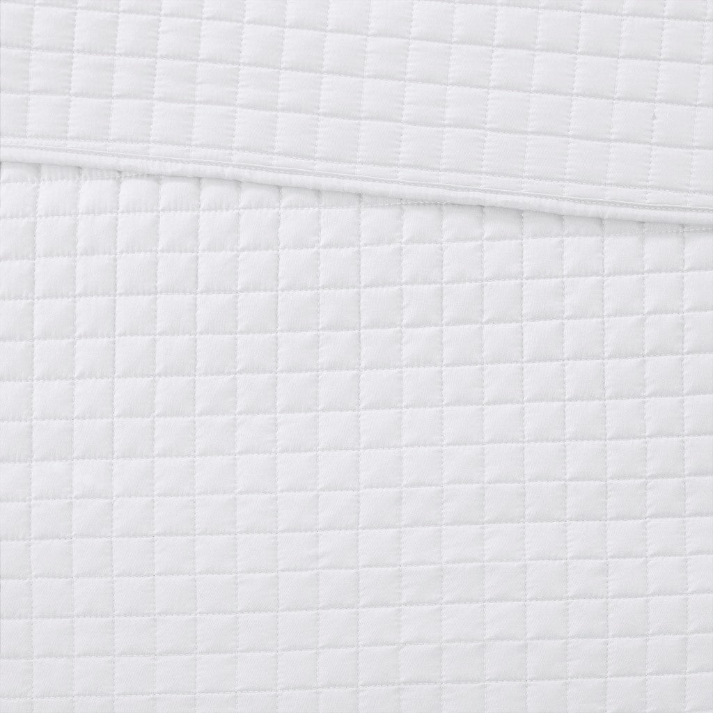 Otto 3 Piece Reversible Quilt Set - White