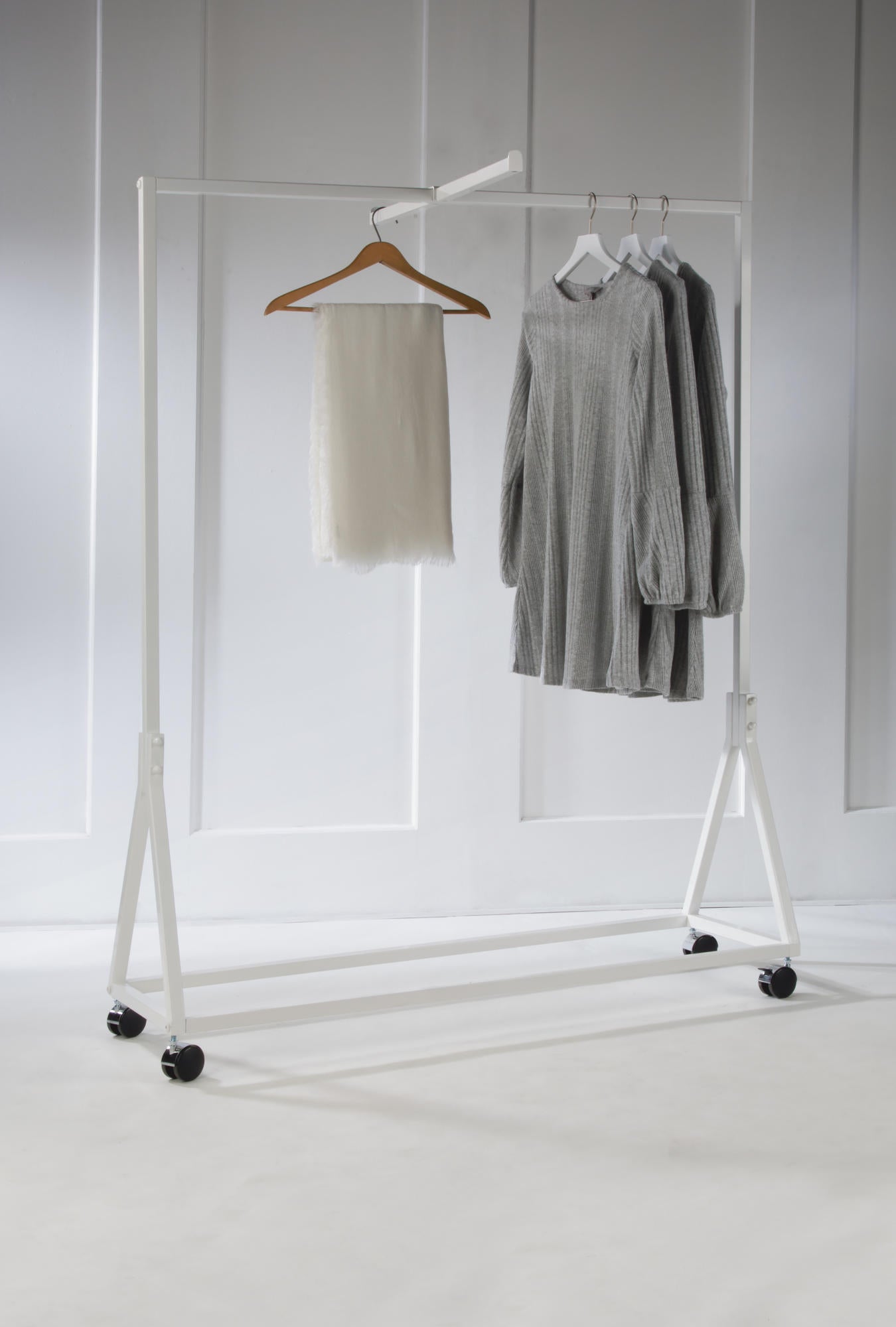 Triangle Base Metal Garment Rack