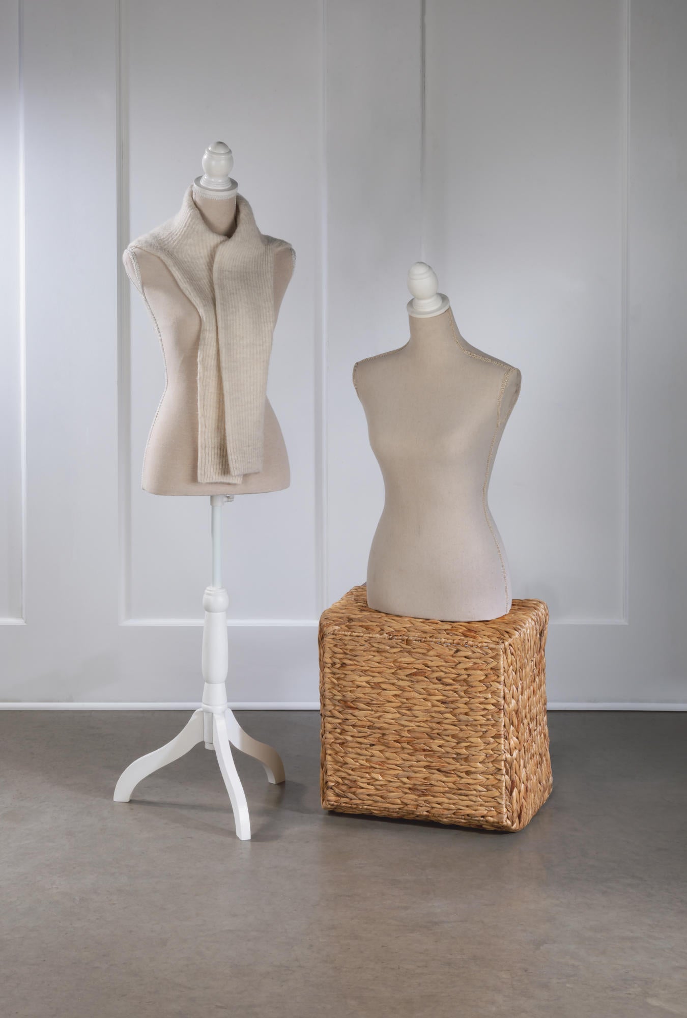 Linen & Burlap Mannequin Body Forms (Floor/Fiberglass)