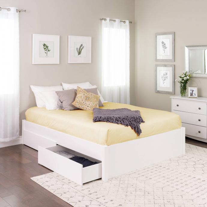 Queen Select 4-Post Platform Bed with 4 Drawers
